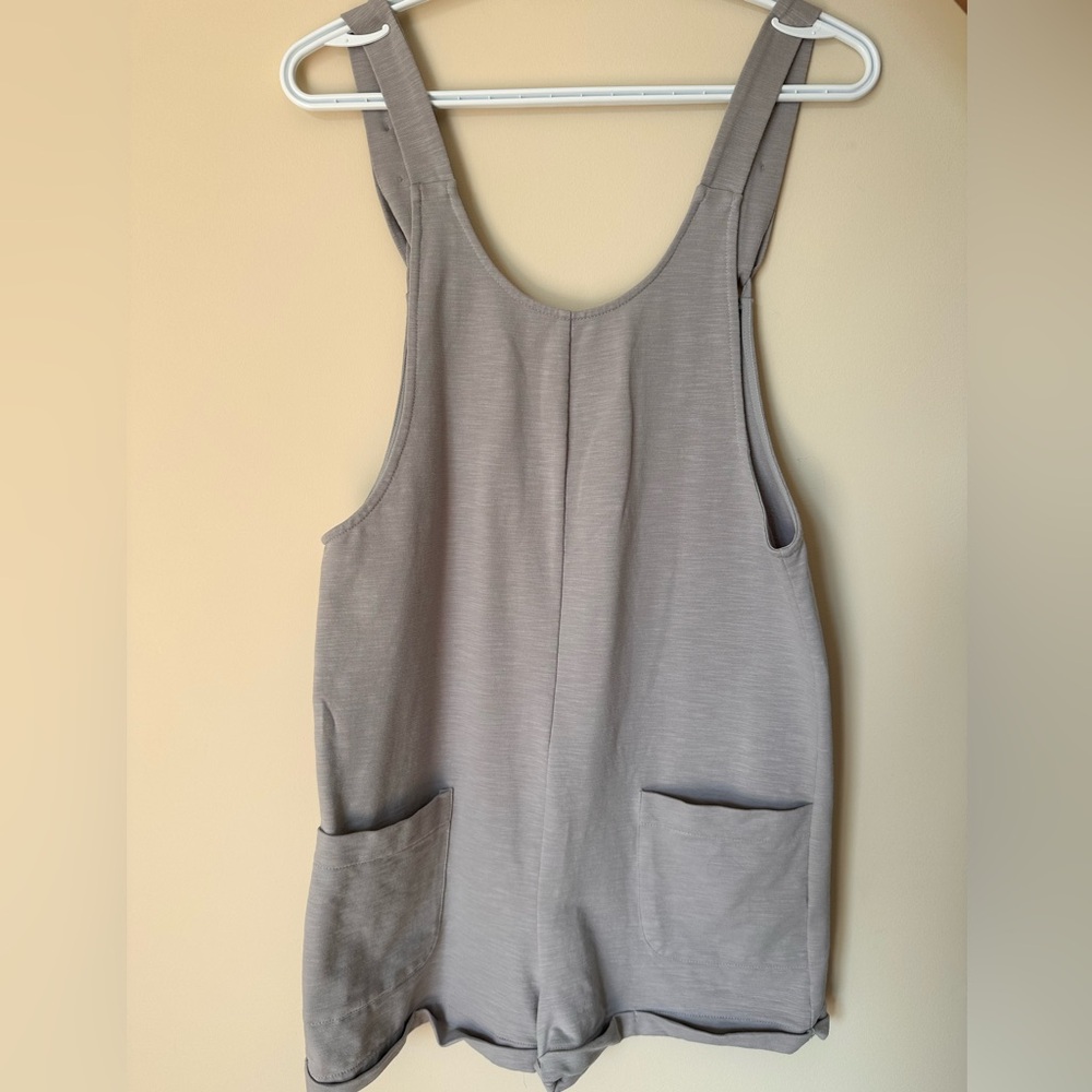 JackSon Rowe Light Gray Jumpsuit with Buttons